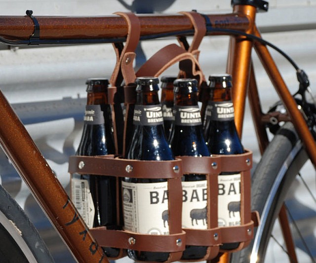 bicycle-six-pack-carrier-alt1-640x533.jpg