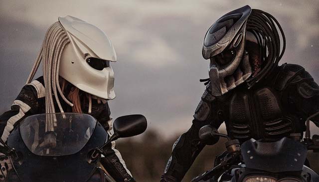 full-size-predator-motorcycle-helmet.jpg