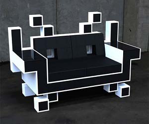 space-invaders-couch.jpg